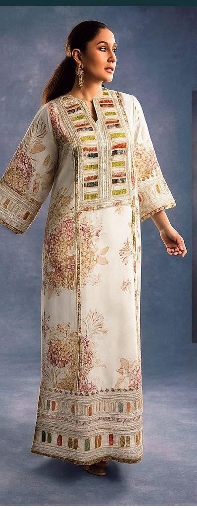 CHARIZMA – Airjet Khaddar Digital Print | Volume 3Pc